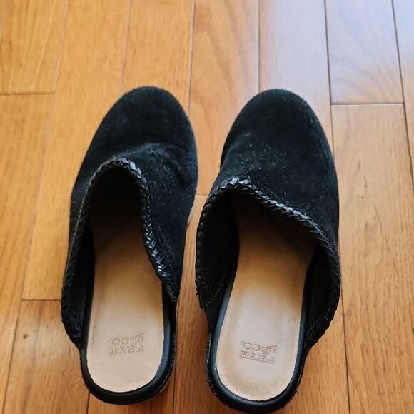 FRYE AND CO. Black Suede Mules - Women's Size 9 - Picture 1 of 6